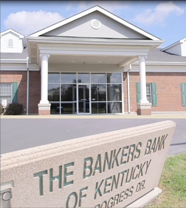 banks in manchester ky